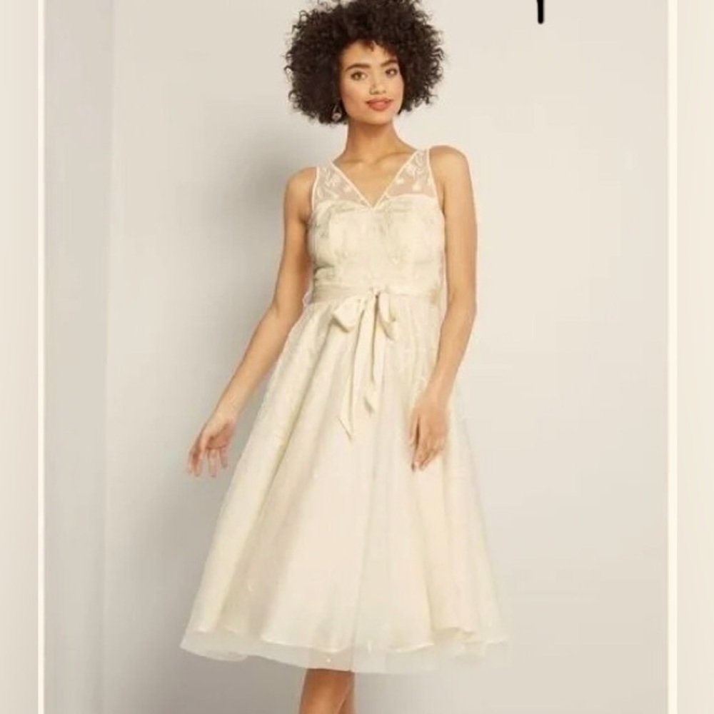 ModCloth ivory wedding dress,nwot